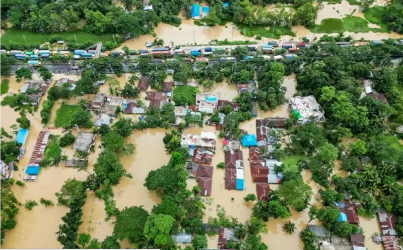 Lũ lụt nghiêm trọng, 300.000 người dân Bangladesh phải sơ tán khẩn cấp