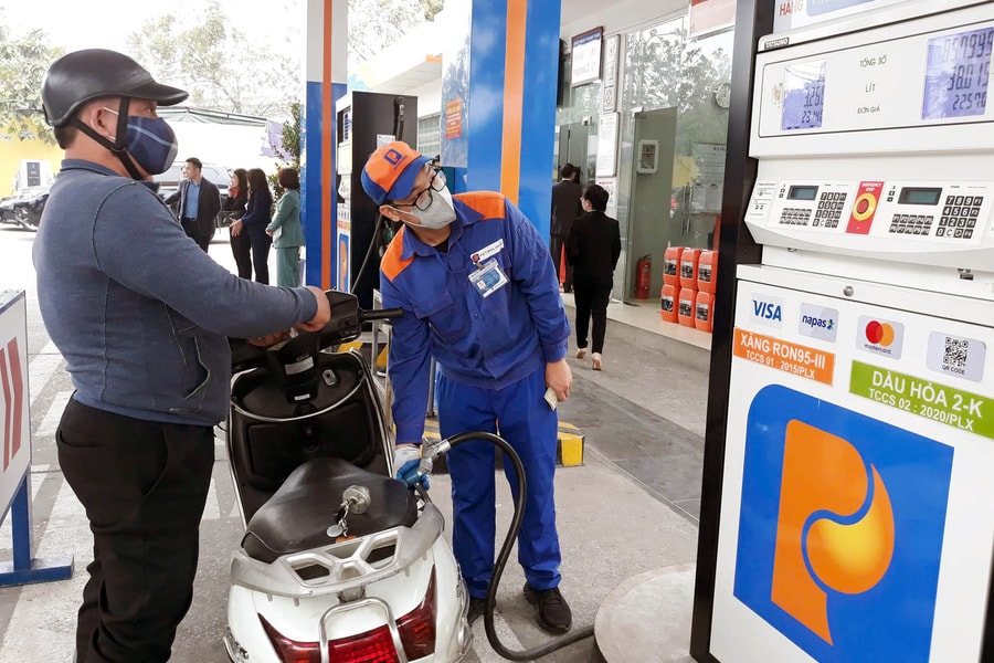 Nguồn cung xăng, dầu vẫn đảm bảo, không thiếu hàng phục vụ nhu cầu tiêu dùng