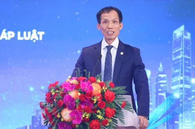 Chủ tịch CEO Group: 'Người dân cần 23 - 30 năm tích lũy toàn bộ thu nhập để mua được 1 căn nhà trung bình'
