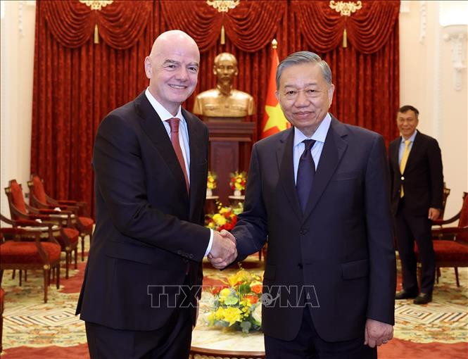 Tổng Bí thư, Chủ tịch nước Tô Lâm đề nghị FIFA hỗ trợ Việt Nam đăng cai một số giải đấu