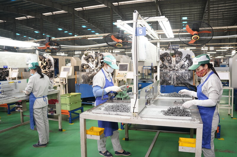 Niềm tin doanh nghiệp cải thiện, công nghiệp thêm động lực phát triển