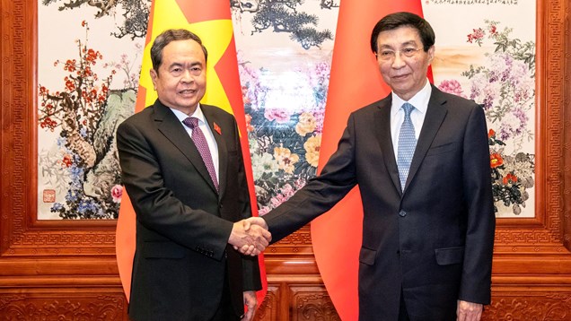 Chủ tịch Quốc hội Trần Thanh Mẫn hội kiến Chủ tịch Chính hiệp toàn quốc Trung Quốc Vương Hộ Ninh