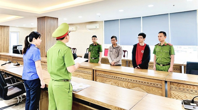 Lập nhiều hộ kinh doanh ''ma'' để bán hóa đơn, 2 đối tượng ở Đà Nẵng thu lợi bất chính hàng tỷ đồng