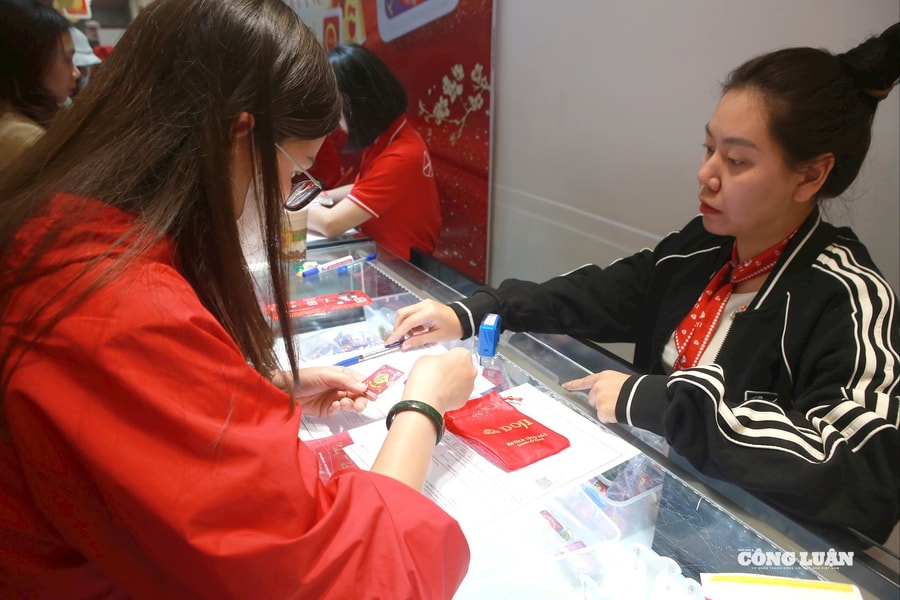 Giá vàng 9h sáng nay 27/2/2026: Đi ngang sau ngày vía Thần Tài