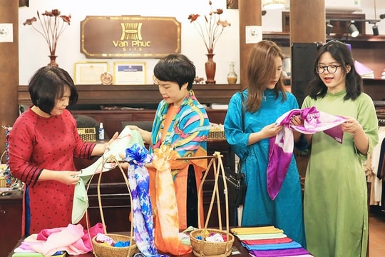 Khơi thông nguồn lực để làng nghề Hà Nội phát triển bền vững