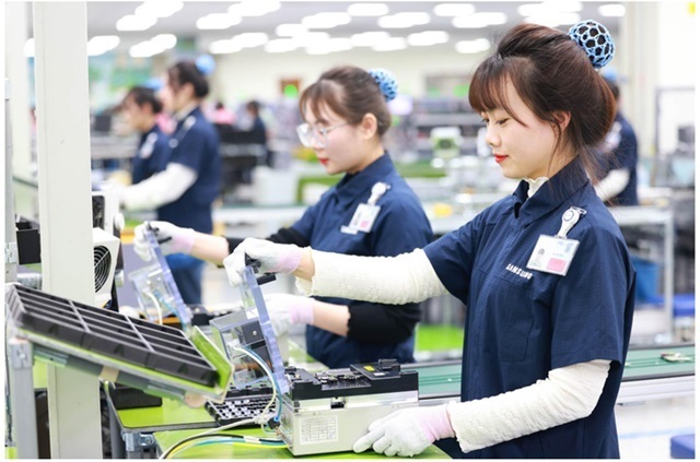 Chỉ số PMI ngành sản xuất Việt Nam tháng 5/2026 vươn lên 52,8 điểm