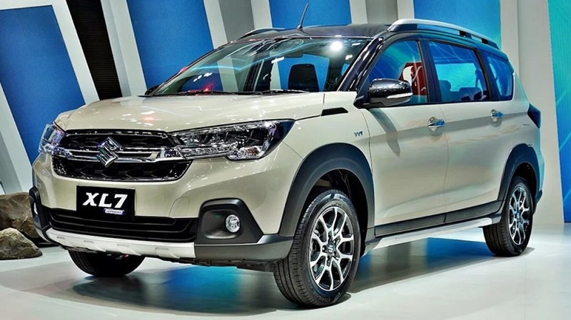 Ô tô hybrid giảm giá hàng trăm triệu đồng nhờ thuế mới